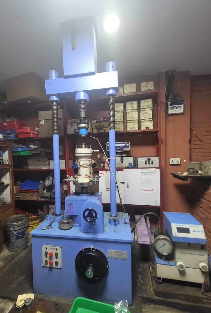 Triaxial Shear Strength Test-Rock
